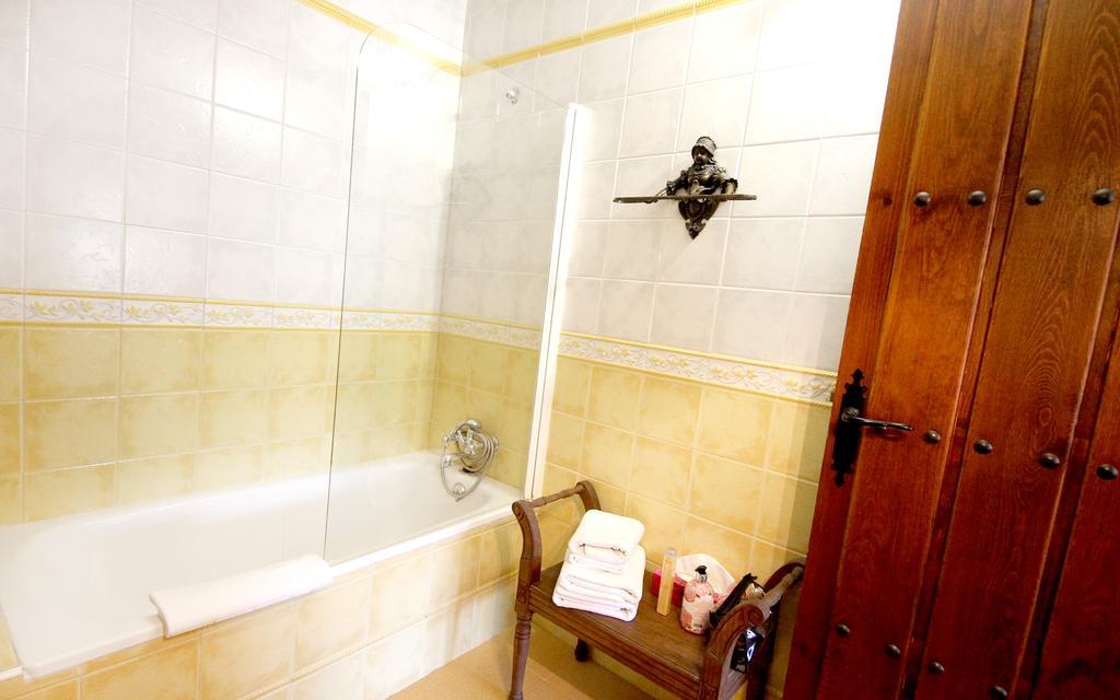 Hotel Boutique Alicia Carolina モナチル エクステリア 写真